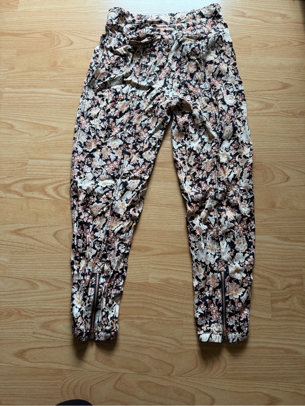 Anthropologie Women Diandra Floral Print Tapered Zipper Hem Pants Boho Chic - Picture 7 of 8